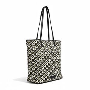 Vera Bradley Fanfare Fans Scalloped Tote Bag